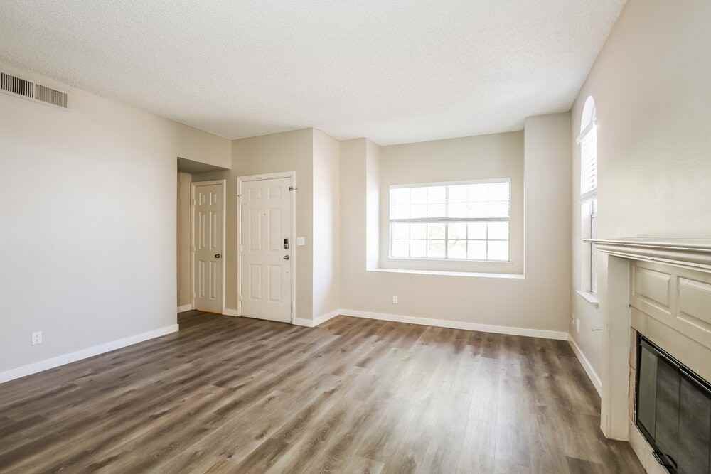 7217 Chesterton Dr - Photo 5 of 17