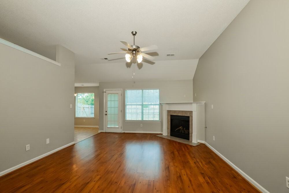 7076 Maple Grove Rd - Photo 3 of 16