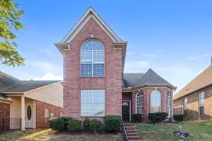 featured image of 1513 Pemberton Ln