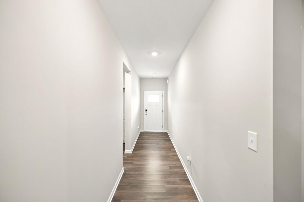 807 Ivy Glen Dr #1 - Photo 7 of 31