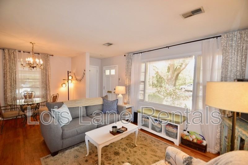 2133 Wappoo Dr - Photo 2 of 4