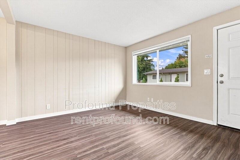 742 Se 13th Ave - Photo 4 of 21
