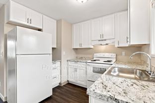 742 Se 13th Ave - Photo 1 of 1