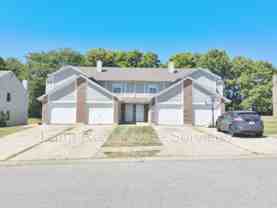 2115 Highridge Dr #B - Photo 1 of 1