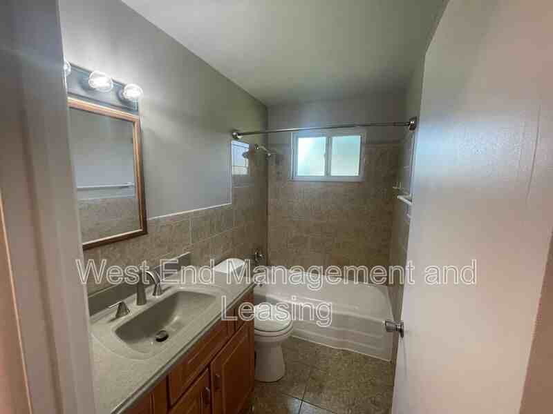 1675 Beverly Dr - Photo 7 of 8
