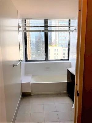 West 28th Street #1150 - Photo 4 of 5