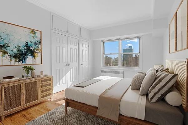 10th Avenue #15D - Photo 2 of 5