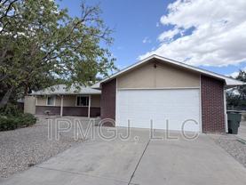 2718 Del Mar Dr - Photo 1 of 1