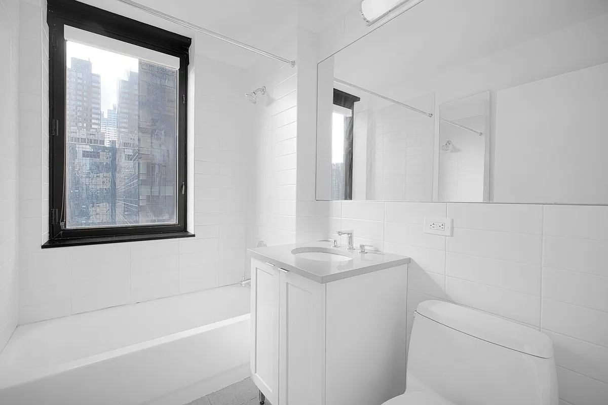 West 42nd Street #25E - Photo 5 of 5