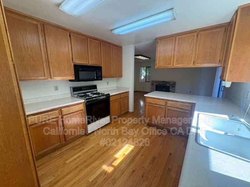 1643 Shenandoah Ct - Photo 5 of 21