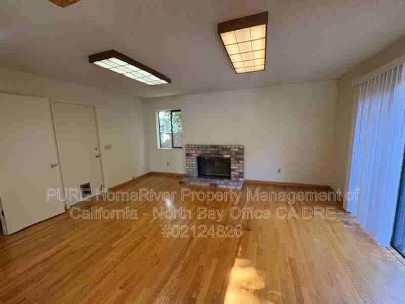 1643 Shenandoah Ct - Photo 6 of 21
