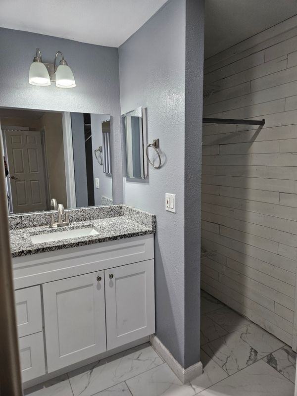 2342 S Troy St - Photo 3 of 5