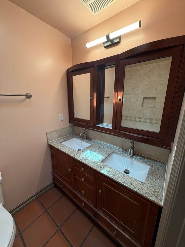 728 Glenoaks Blvd - Photo 7 of 7