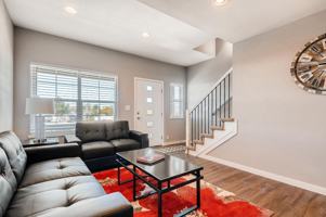 featured image of 206 Ash St