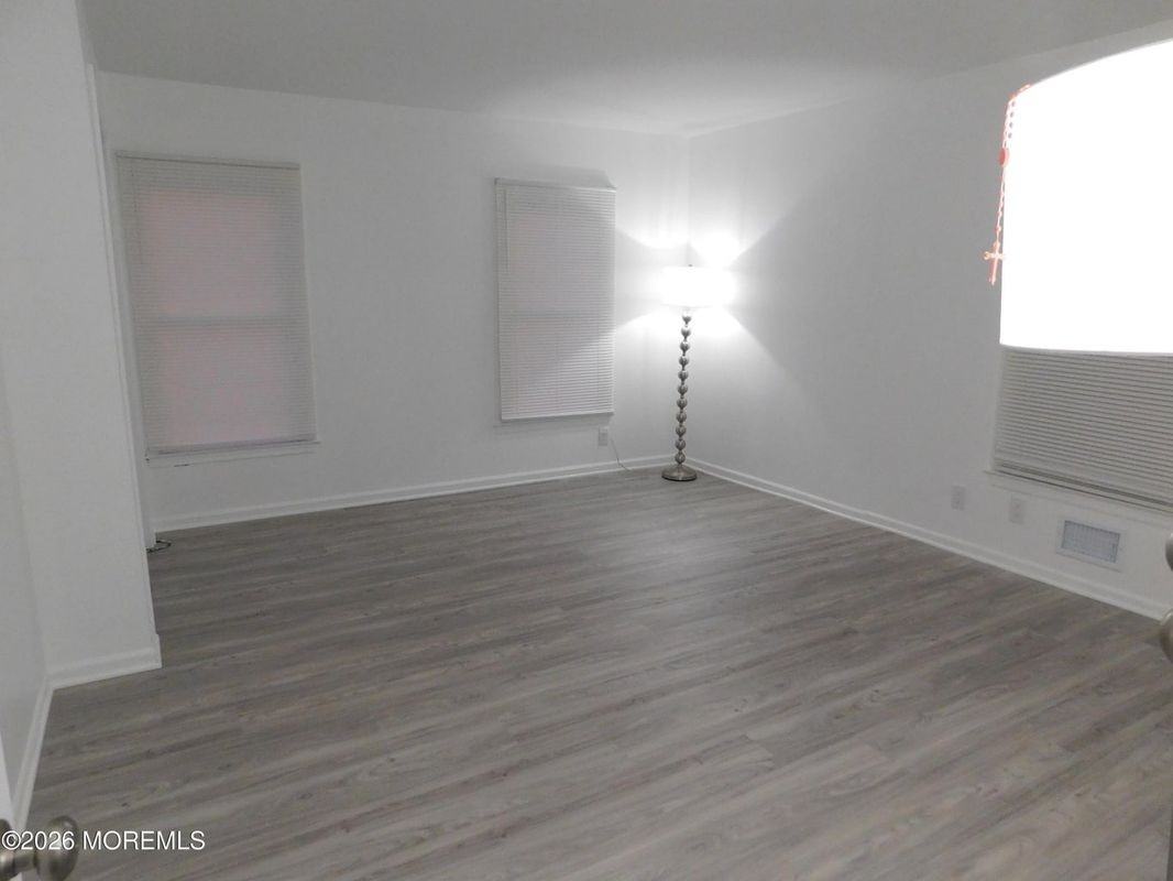 3 Atlantic Ave - Photo 2 of 4