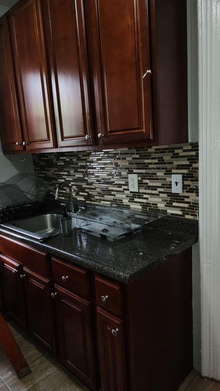 145 S 4th Ave - Photo 4 of 11