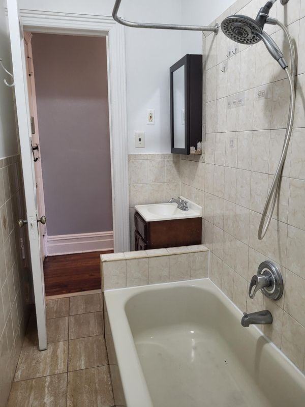 145 S 4th Ave - Photo 6 of 11