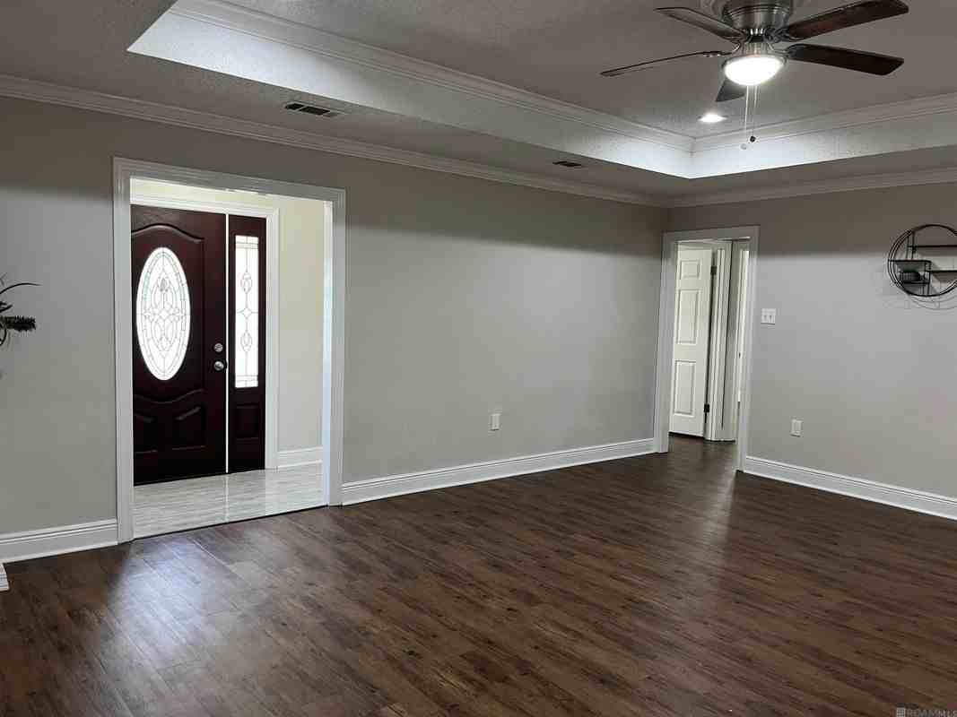 7970 Darlene Ave - Photo 3 of 50