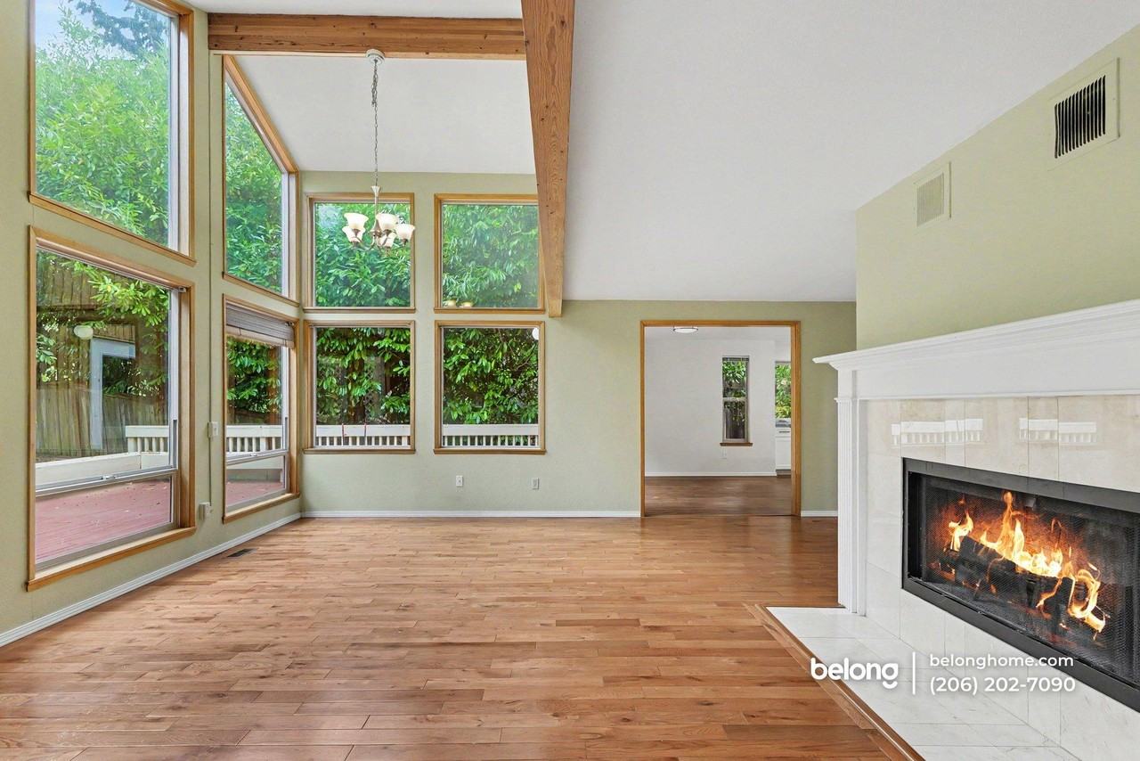 14124 Phinney Ave N #1 - Photo 6 of 26