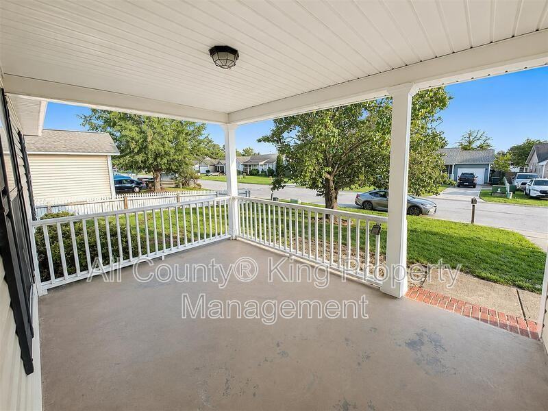 3832 Softwind Ln - Photo 2 of 13