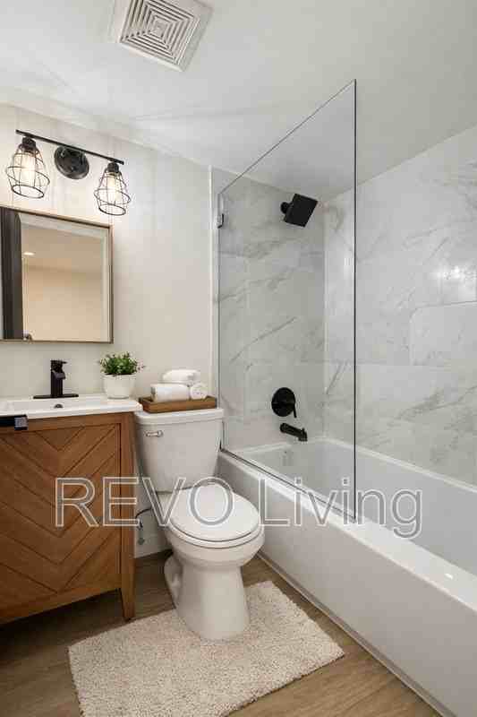 60 Triller Ave #6 - Photo 5 of 14