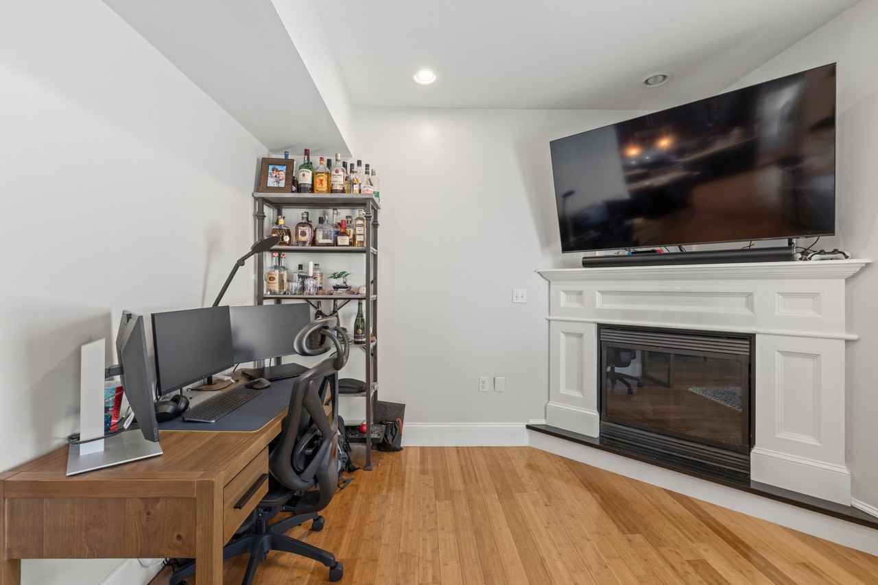 101 Old Harbor St #3 - Photo 6 of 17