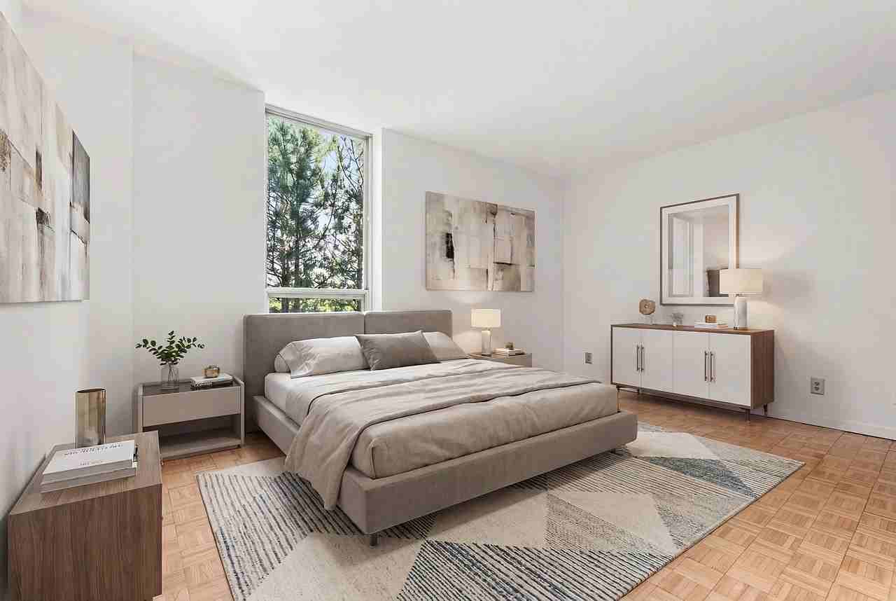 33 Pond Ave #523 - Photo 4 of 24