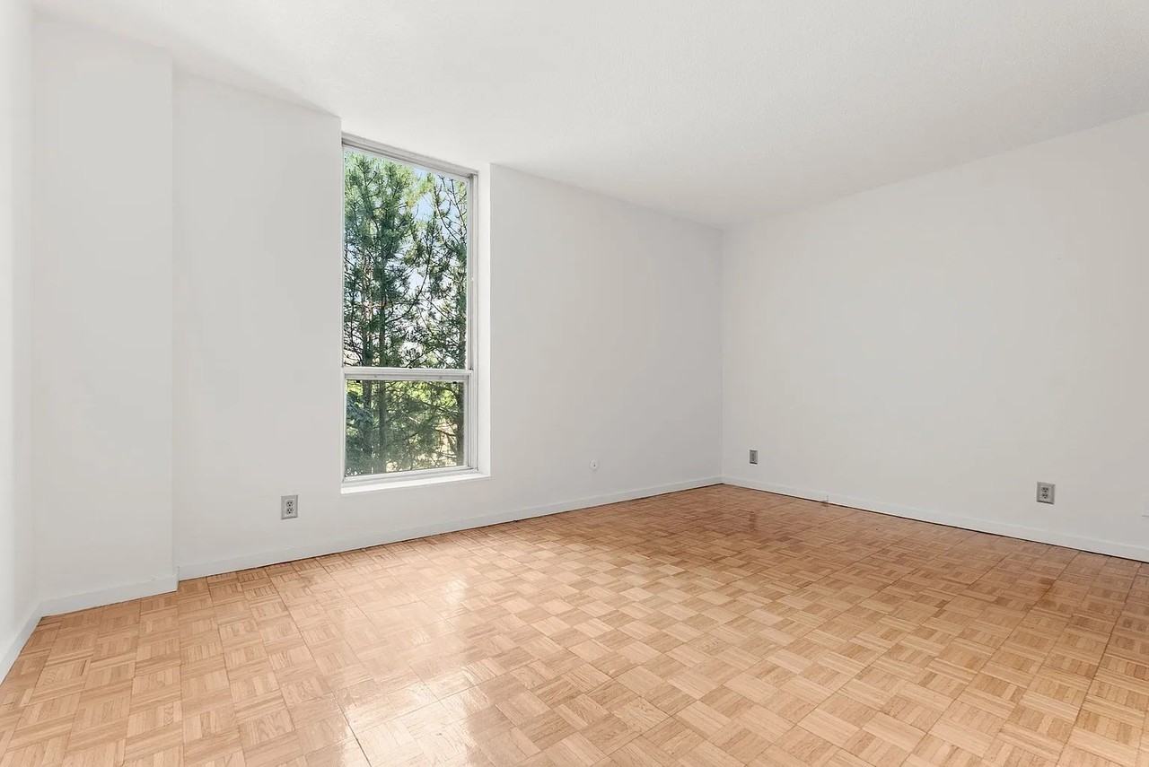 33 Pond Ave #523 - Photo 5 of 24