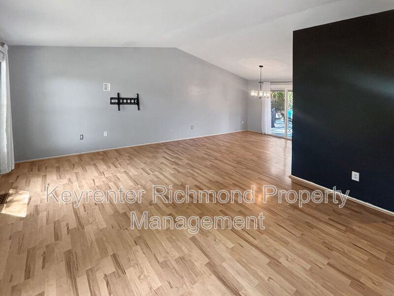 4312 Gladewater Rd - Photo 2 of 19