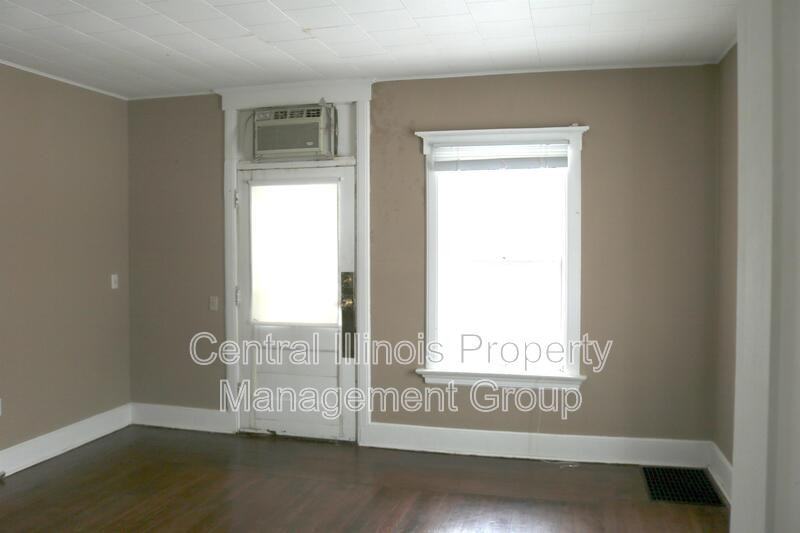 611 W Jefferson St #B - Photo 2 of 15