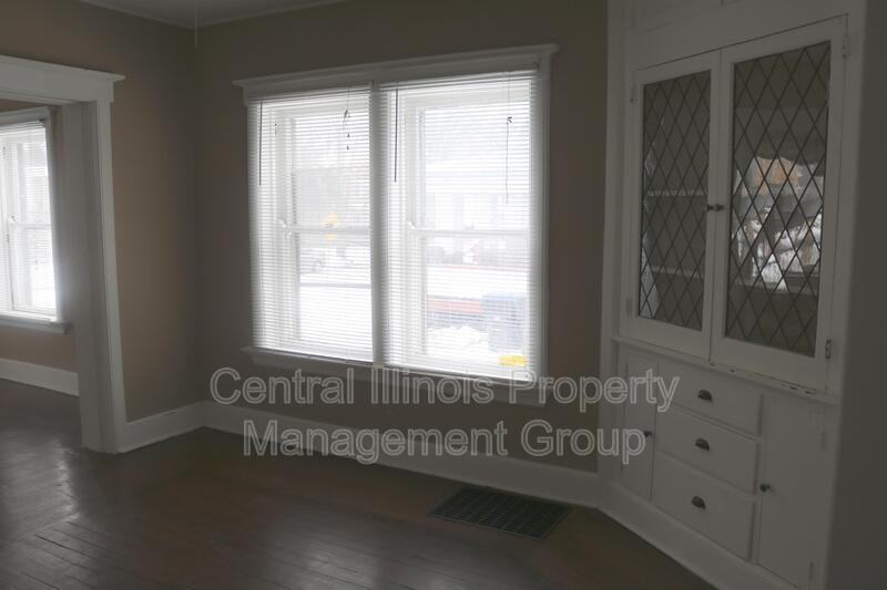 611 W Jefferson St #B - Photo 4 of 15