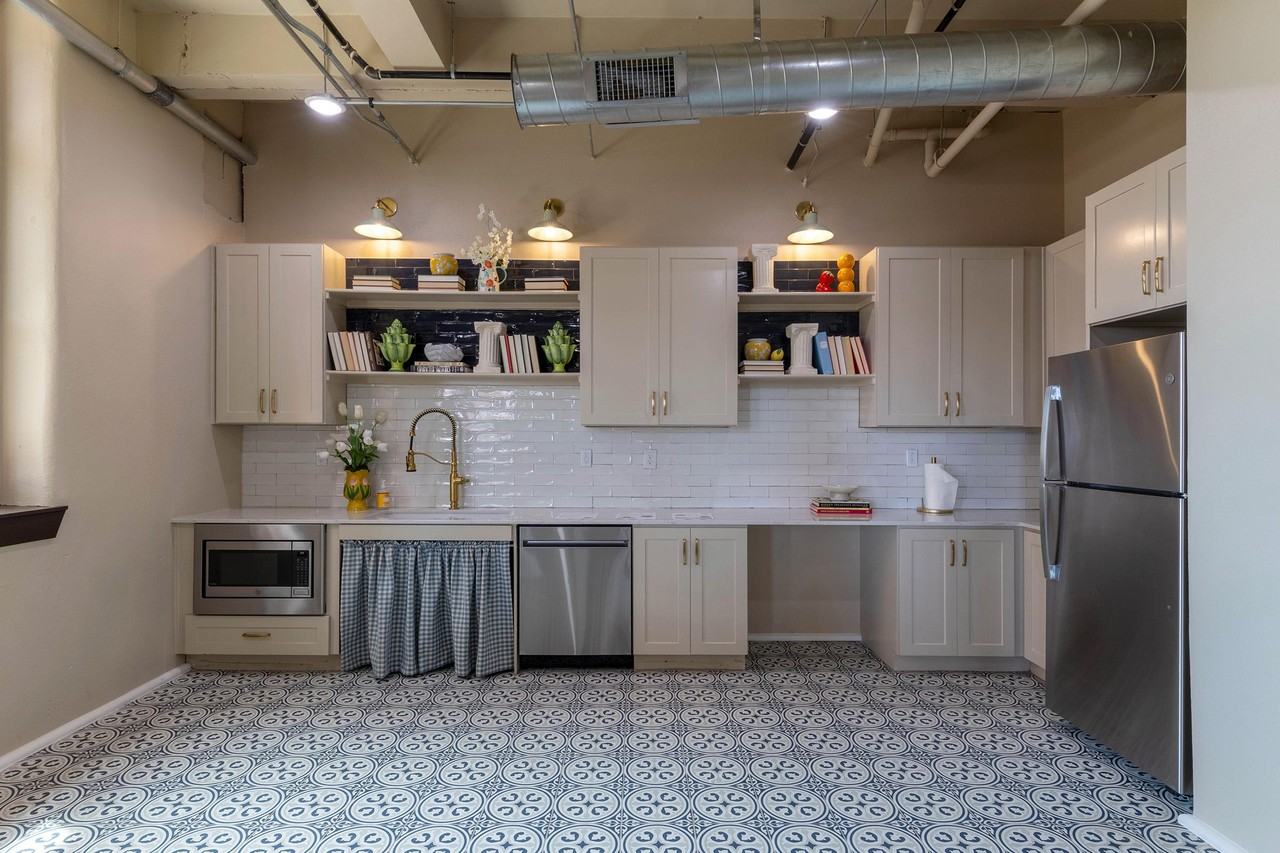 Maren Grove Apartments - Photo 4 of 44