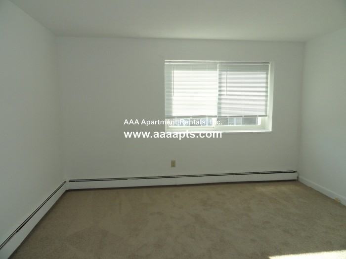 Washington Ave #32 - Photo 5 of 14
