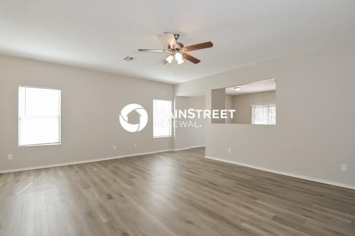 1735 W Summer Dawn Dr - Photo 4 of 16