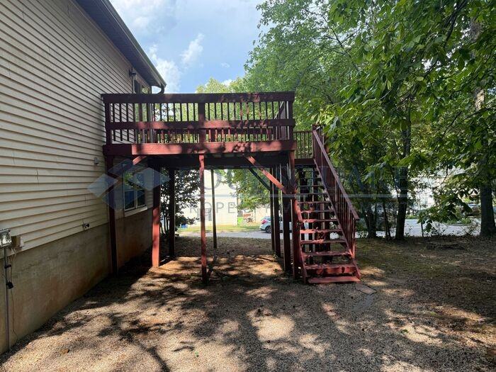 7140 Shellburne Dr - Photo 5 of 36