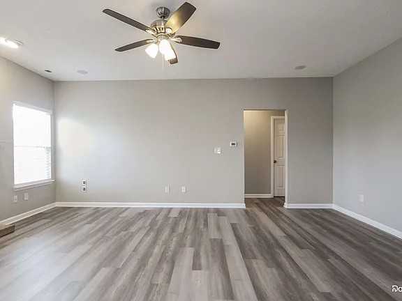 8149 Wood Hollow Lane - Photo 6 of 9