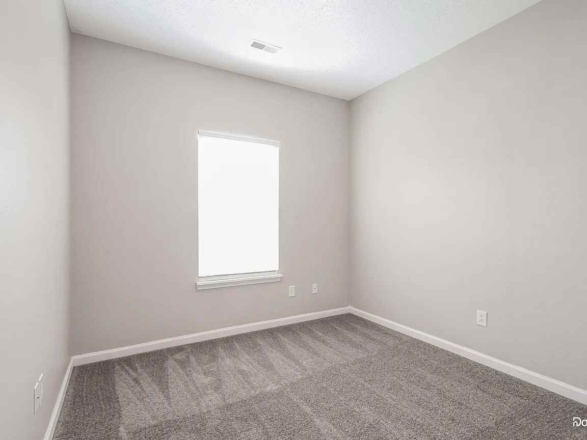 8149 Wood Hollow Lane - Photo 7 of 9