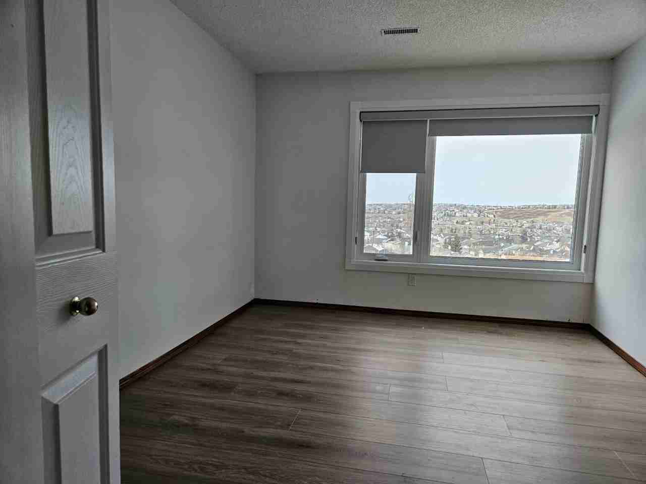 10051 Hidden Valley Dr Nw - Photo 3 of 11