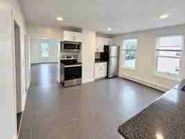 featured image of 576 Franklin St #1-2