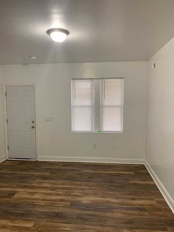 659 N Creighton St #NA - Photo 2 of 19