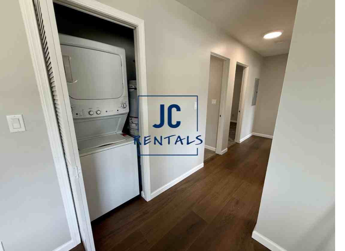 402 S 40th Ave #402-1-2 - Photo 6 of 11