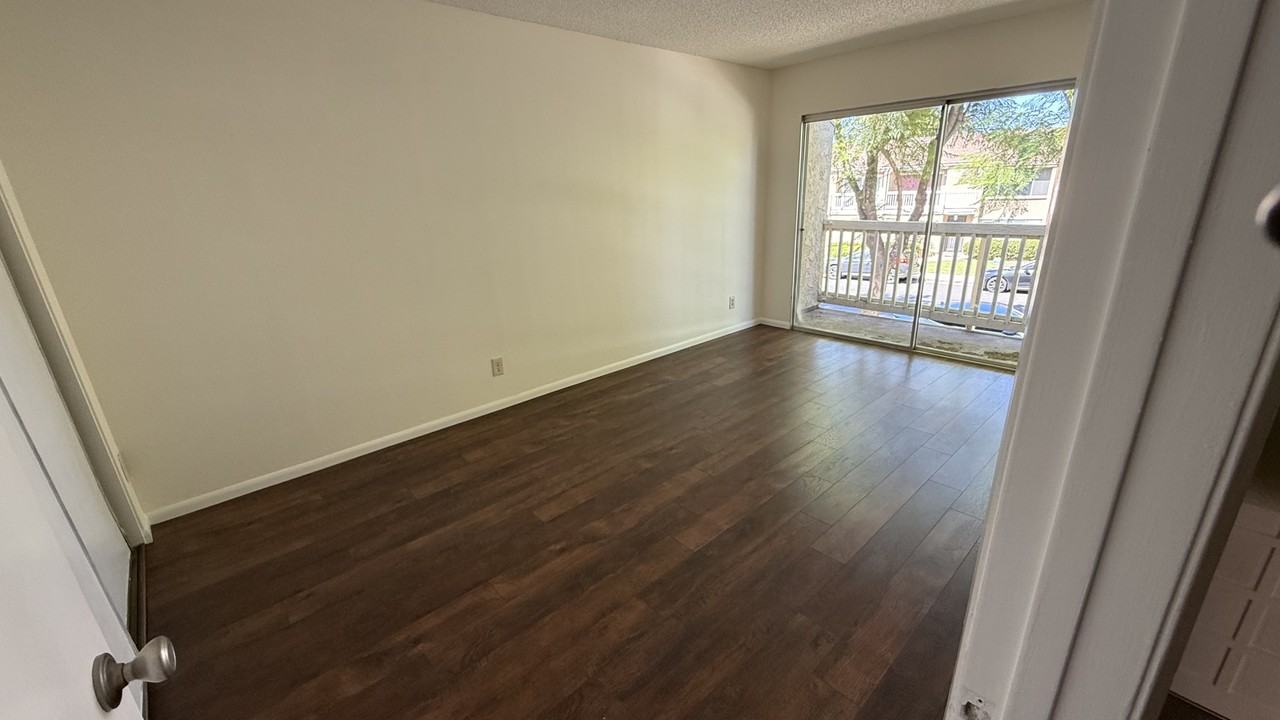 6516 Marquette St #D - Photo 6 of 10