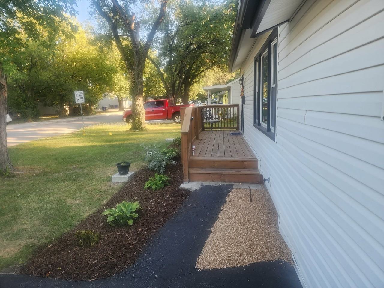 1005 S Brockway St #NA - Photo 4 of 23