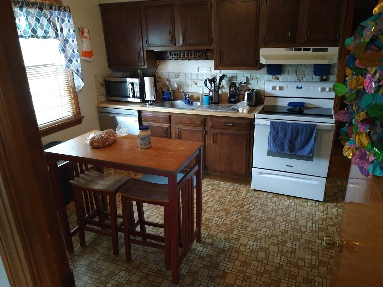 2403 Brookview Blvd #2403 - Photo 3 of 14