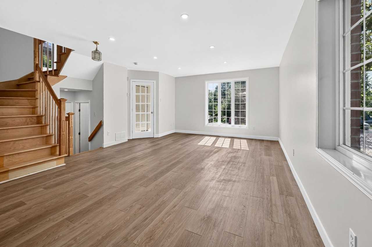 12797 Boulevard Gouin Ouest - Photo 4 of 27