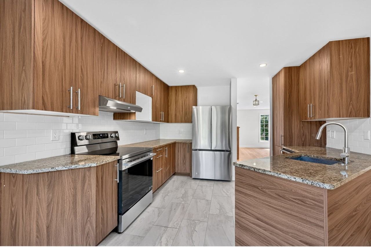 12797 Boulevard Gouin Ouest - Photo 3 of 27