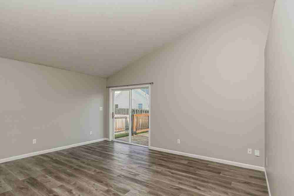 11541 Glenn Abbey Ln - Photo 3 of 16