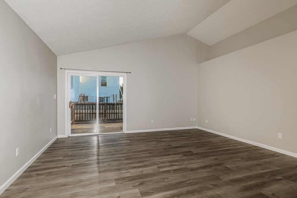 11541 Glenn Abbey Ln - Photo 5 of 16