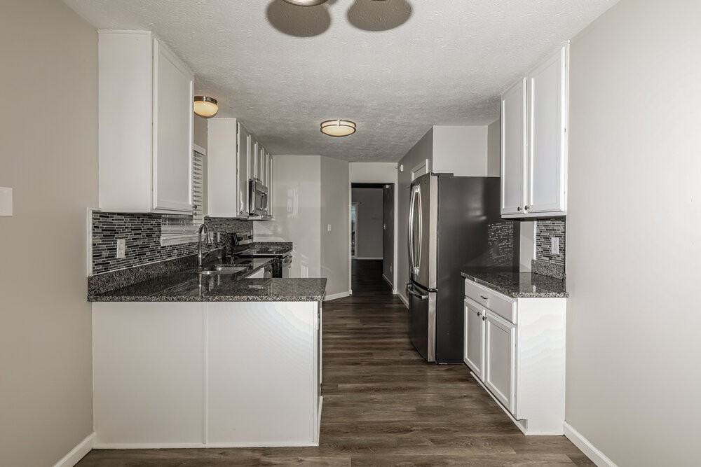 11541 Glenn Abbey Ln - Photo 7 of 16