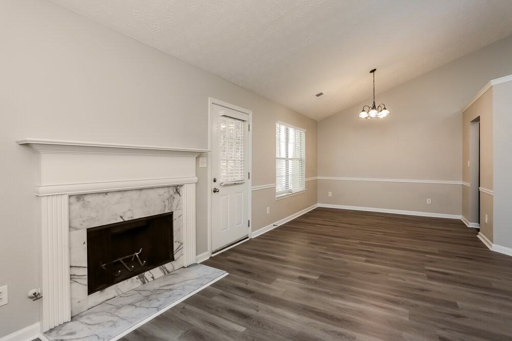 2350 Larpent Ct - Photo 5 of 16